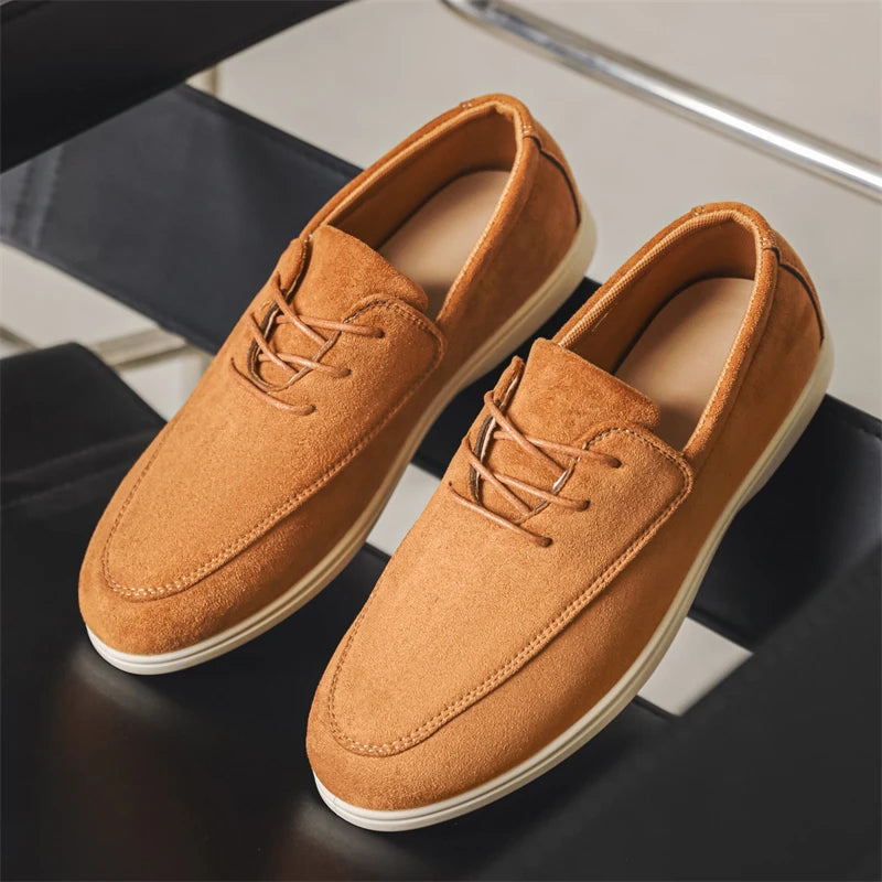 MOCASÍN DE ANTE CON CORDONES CLAUDIO