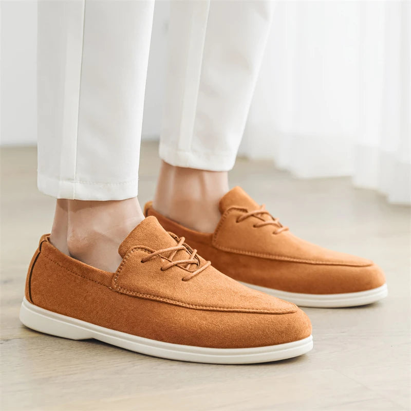 MOCASÍN DE ANTE CON CORDONES CLAUDIO