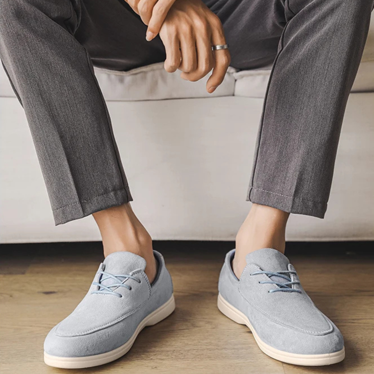 MOCASÍN DE ANTE CON CORDONES CLAUDIO