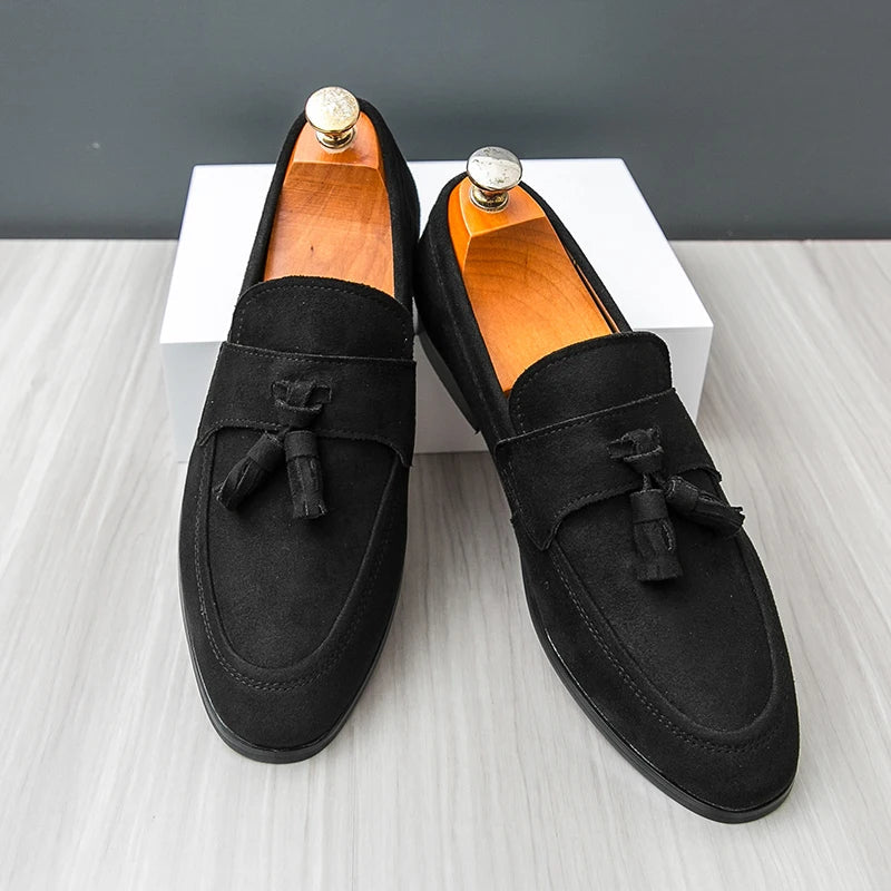MOCASÍN DE ANTE CON BORLAS ETTORE