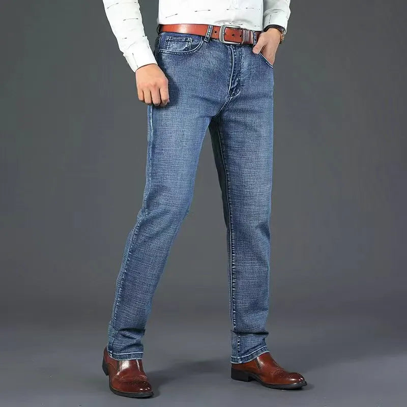 PANTALONES VAQUEROS STRAIGHT FIT LUCA