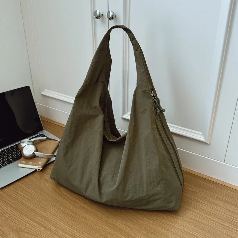 BOLSO DE SHARK CASUAL