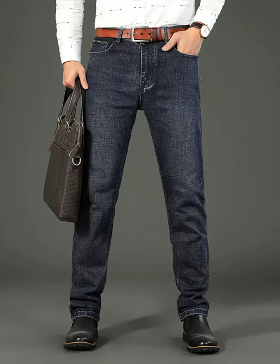PANTALONES VAQUEROS STRAIGHT FIT LUCA
