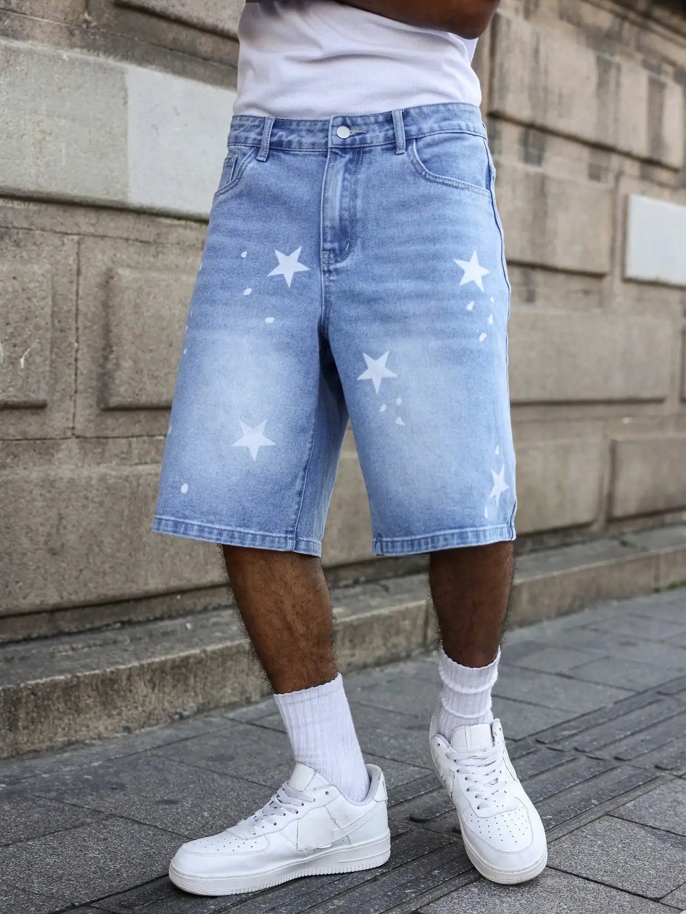 PANTALONES CORTOS AZULES CON ESTRELLAS