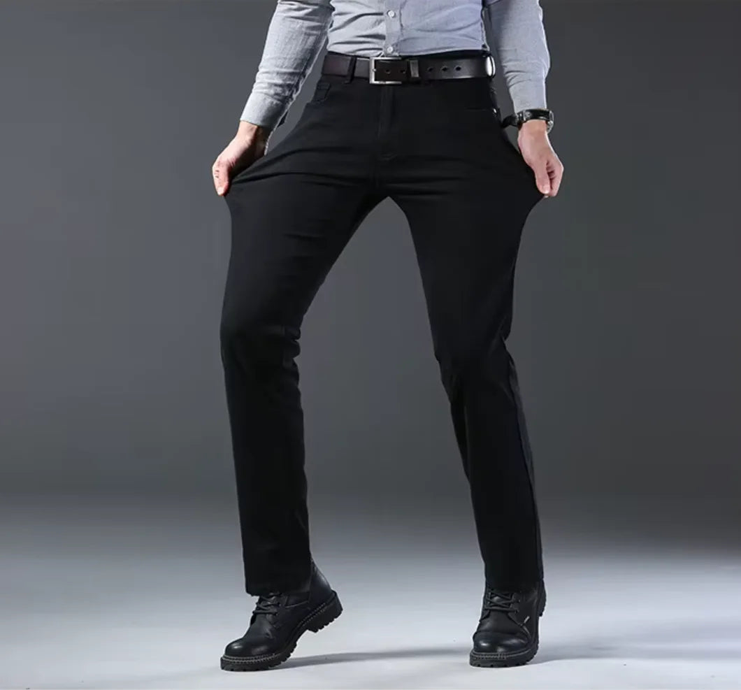 PANTALONES VAQUEROS STRAIGHT FIT LUCA