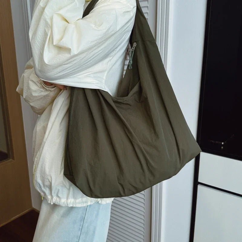 BOLSO DE SHARK CASUAL