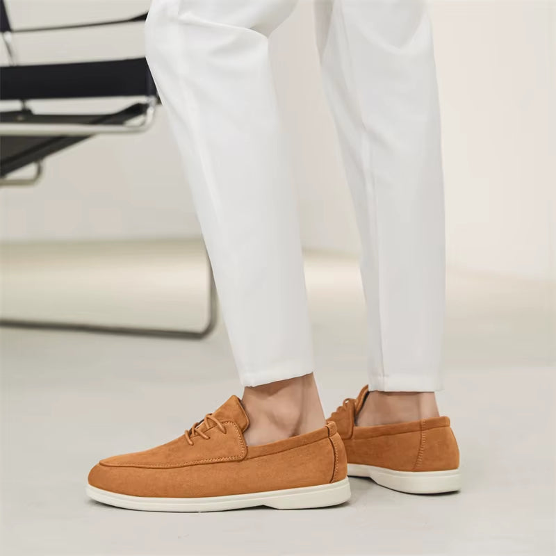 MOCASÍN DE ANTE CON CORDONES CLAUDIO