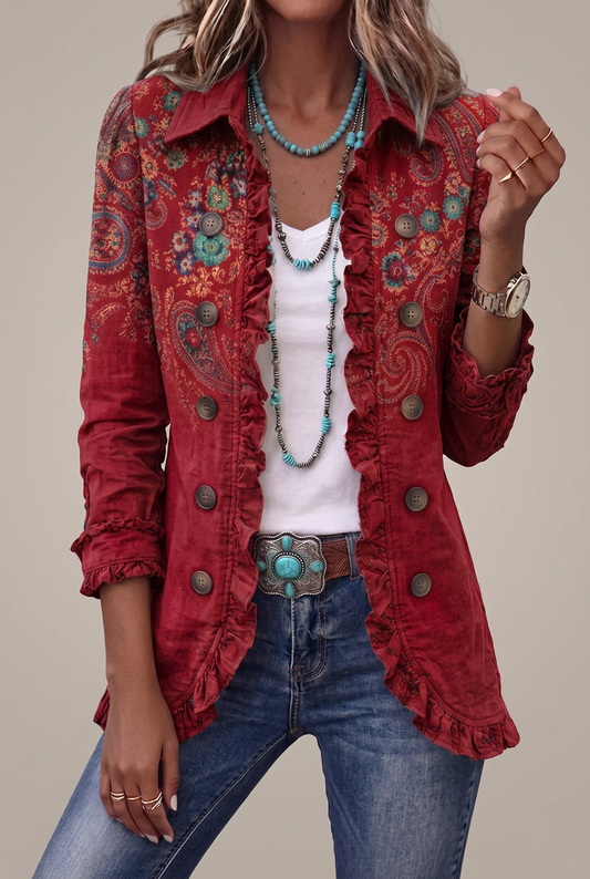 Chaqueta Carlota paisley roja, vista frontal con fondo gris cálido
